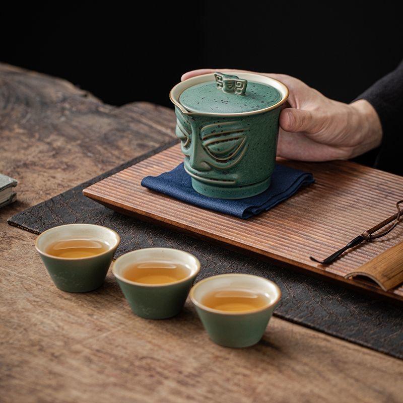 Керамическая чашка для чая с цветами пуэр. Изысканная форма. Фарфоровый китайский чайный сервиз Gongfu. Креативный чайник и заварник для чая Sanxingdui Site.