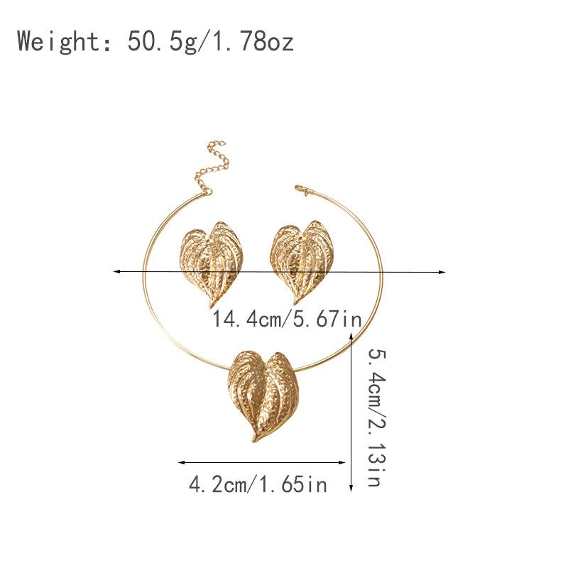 Fashion metal leaf collar stud earrings set simple light luxury earrings plain ring leaf pendant fashion explosion
