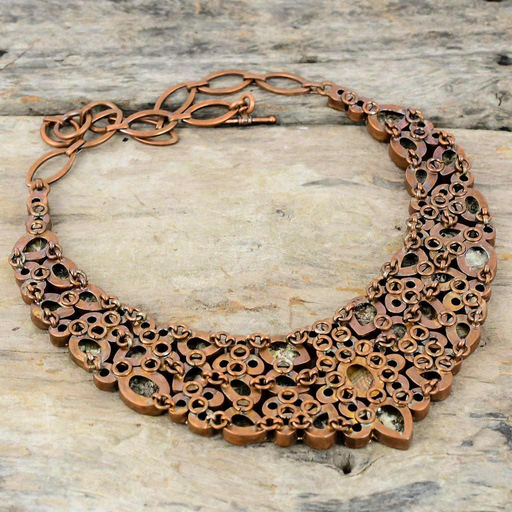 Ожерелье из ракушки морского ушка с грубым драгоценным камнем Ожерелье из медной гальванопластики Регулируемая цепочка Ожерелье ручной работы Ожерелье в стиле бохо Медные украшения для подарка