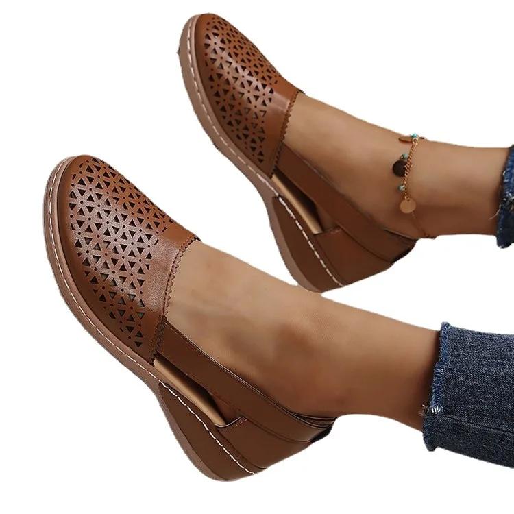 Women's Summer Flat Round Toe Sandals  New Retro Button Sandals Comfy Mary Jane Comfortable Shoes for Women Plus Size 43