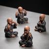 Керамика Четыре Небольших Монаха Статуэтка Керамические изделия Китайская характерная декорация Роскошный Домашний, Кабинетный, Офисный аксессуары