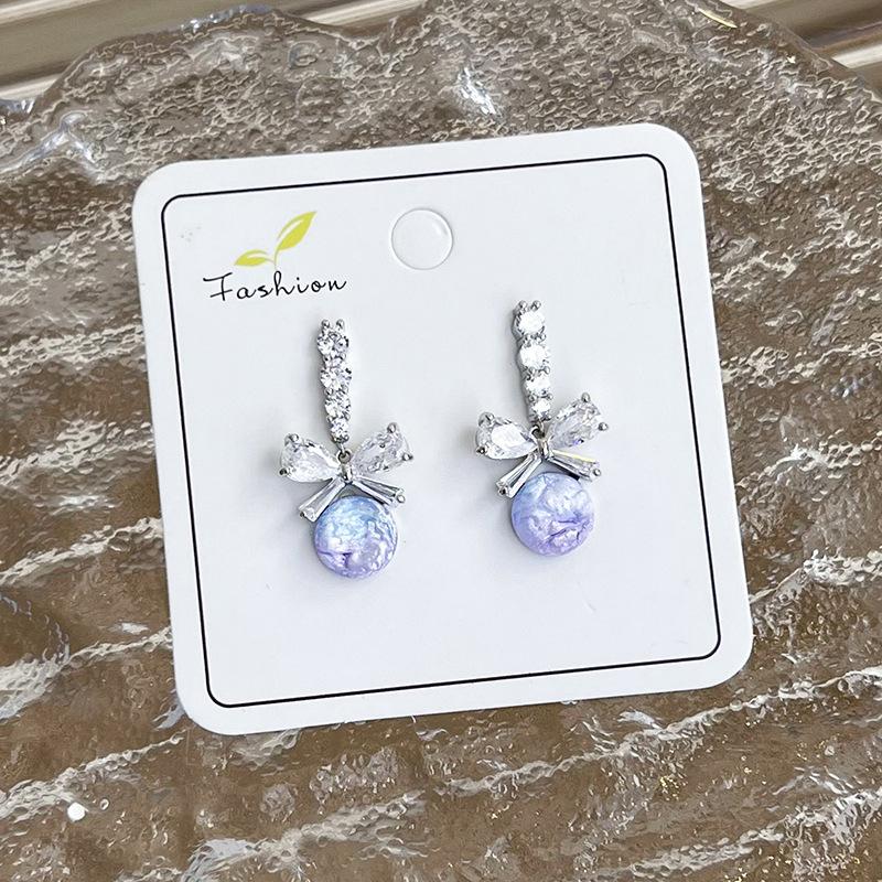 Свежие светло-голубые серьги, геометрические серьги, темперамент, сетка, красные модные шпильки, новая модная женщина