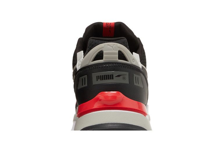 Puma Mirage Sport Tech 'Черный Высокий Риск Красный'