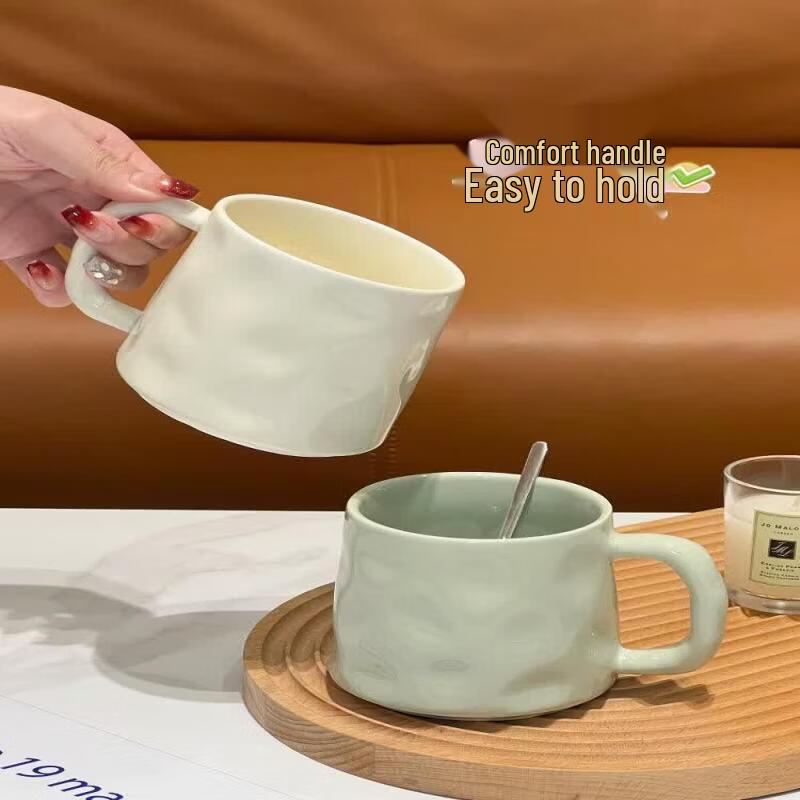Эстетичная керамическая кружка UOSO с ложкой
