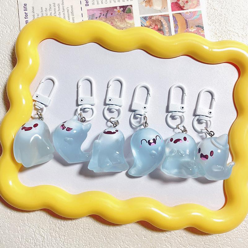 Halloween Jelly Ghost Keychain 3D Cartoon Glow-In-The-Dark Elf Pendant Holiday Gift