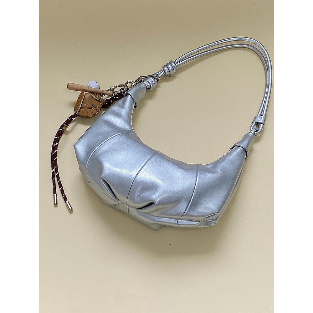 IELGY Ladies Underarm Bag Silver All-Match Croissant Bag