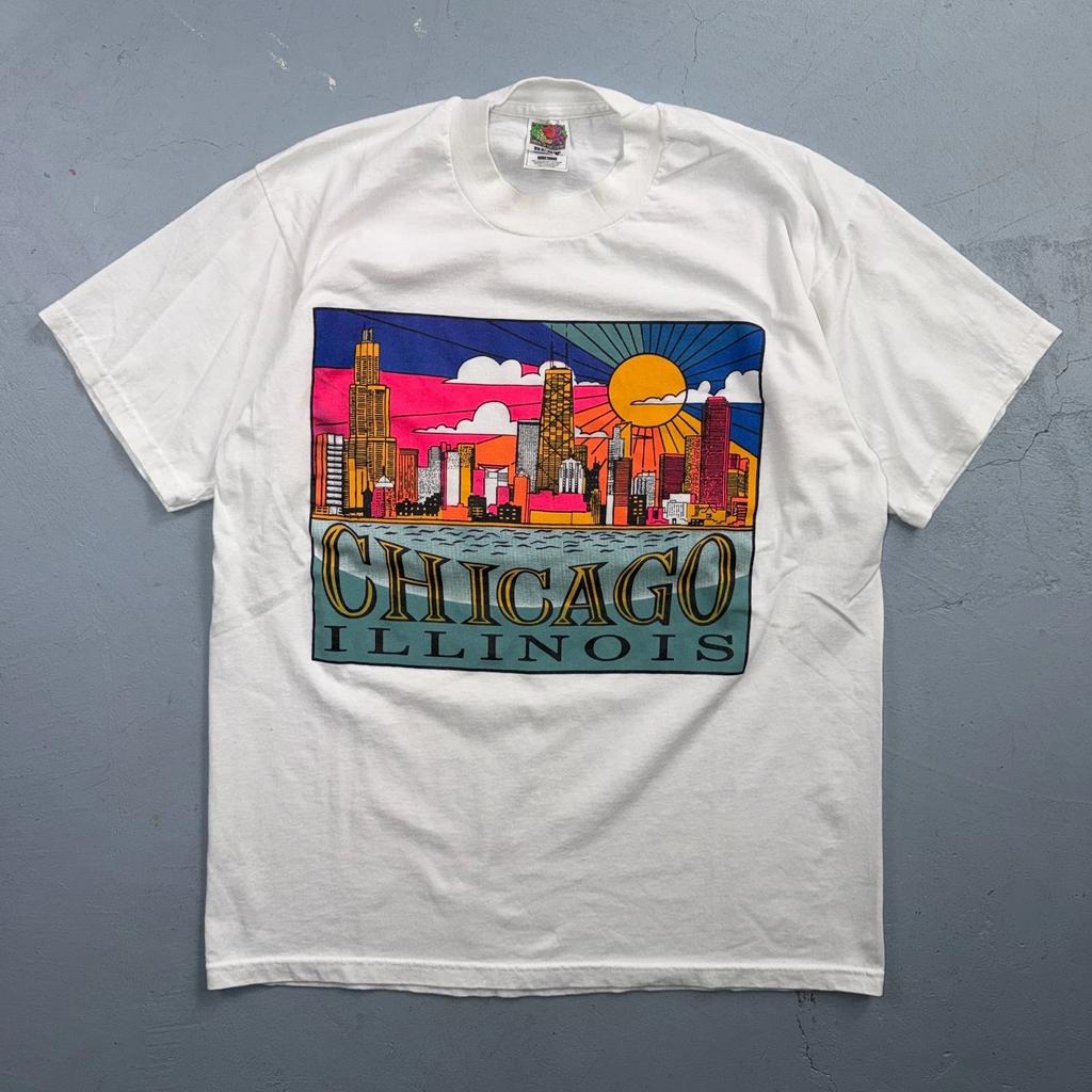 Chicago Windy City Sunshine VTG T Shirt 90s Y2K Sears Tower Homage Graphic Love