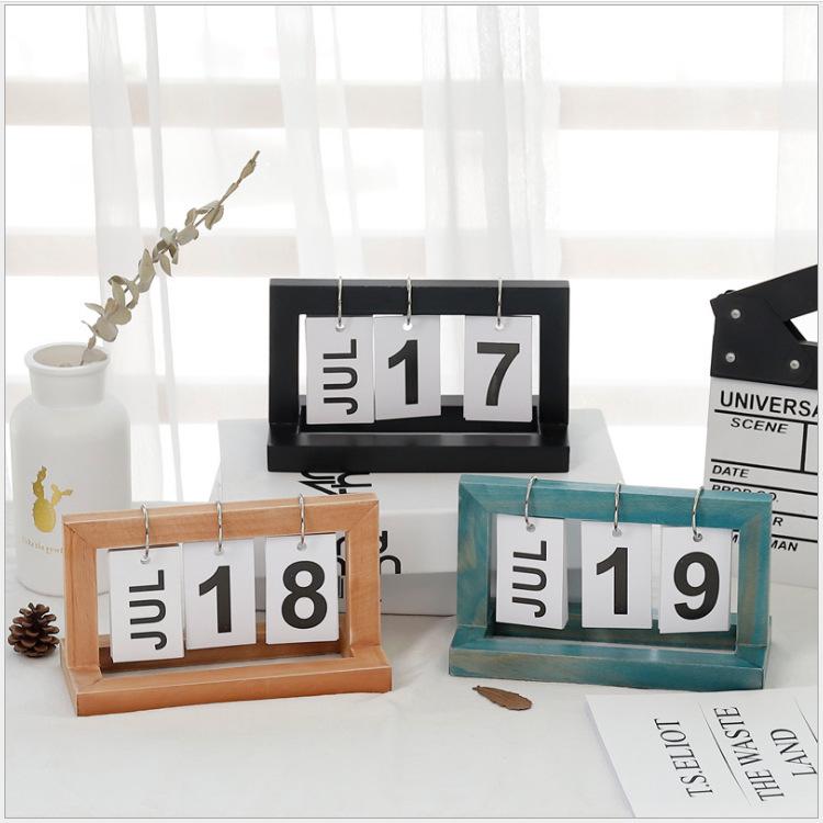 Wooden Flip Calendar - Creative ZAKKA Office and Home Desktop Ornament