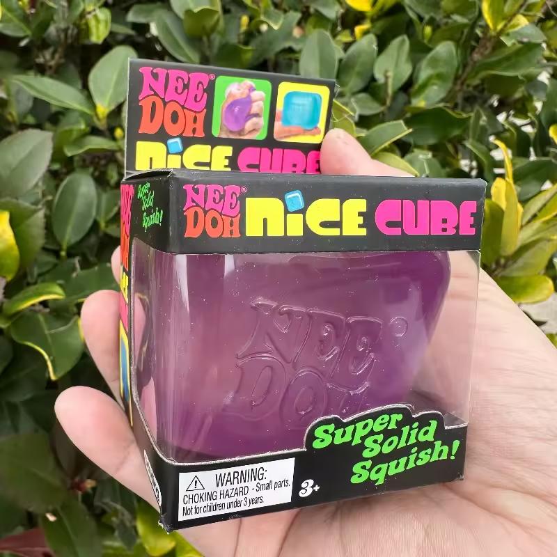 Schylling Needoh Nice Cube Сенсорная игрушка-антистресс Кубик-сквиш для снятия стресса и концентрации внимания для взрослых