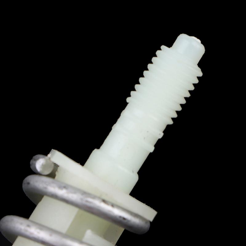 Подходит для Polo 2011-2018. Винт крепления заднего фонаря. Винт кронштейна заднего фонаря.