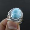 Овальное кольцо с натуральным драгоценным камнем Ларимар, дизайнерское кольцо ручной работы, богемное кольцо, эффектное кольцо, овальное кольцо, кольцо унисекс, свадебный подарок, кольцо из серебра 925 пробы