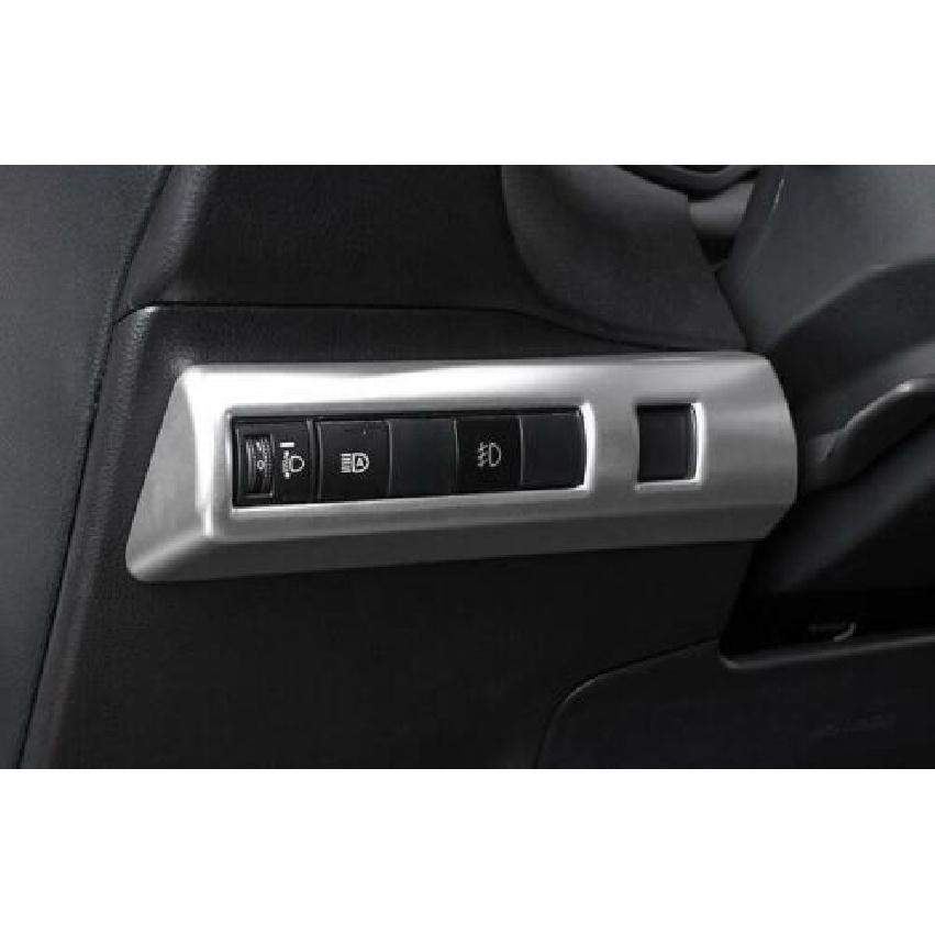 1 шт. Для Toyota Corolla Cross - Серебристая накладка рамки кнопки фары