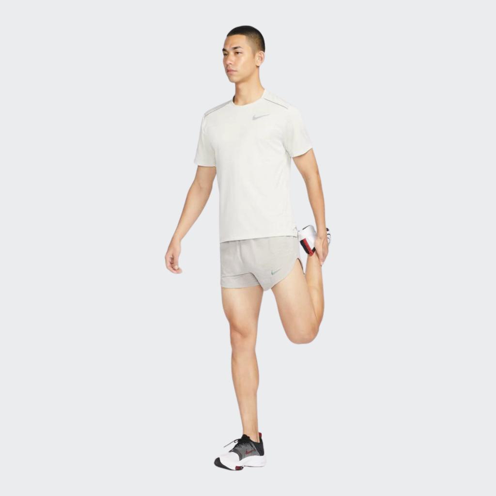 Nike Сплошной цвет для тренировок, бега, дышащая, быстросохнущая футболка с круглым вырезом, с короткими рукавами, мужские топы, белые AJ7566-072