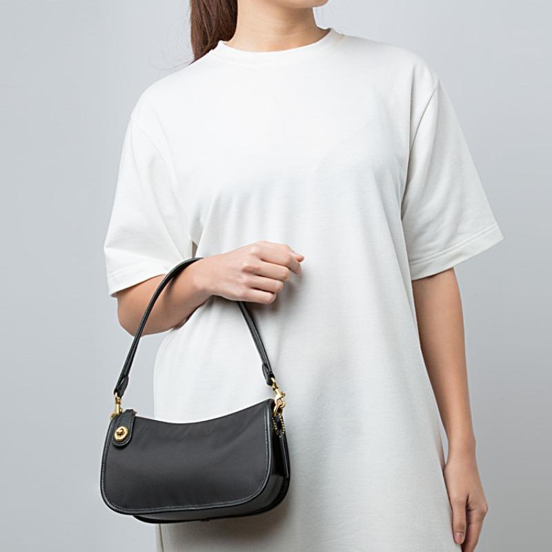 COACH Swinger 23 solid color casual nylon armpit bag mahjong bag crossbody shoulder bag medium women's black
