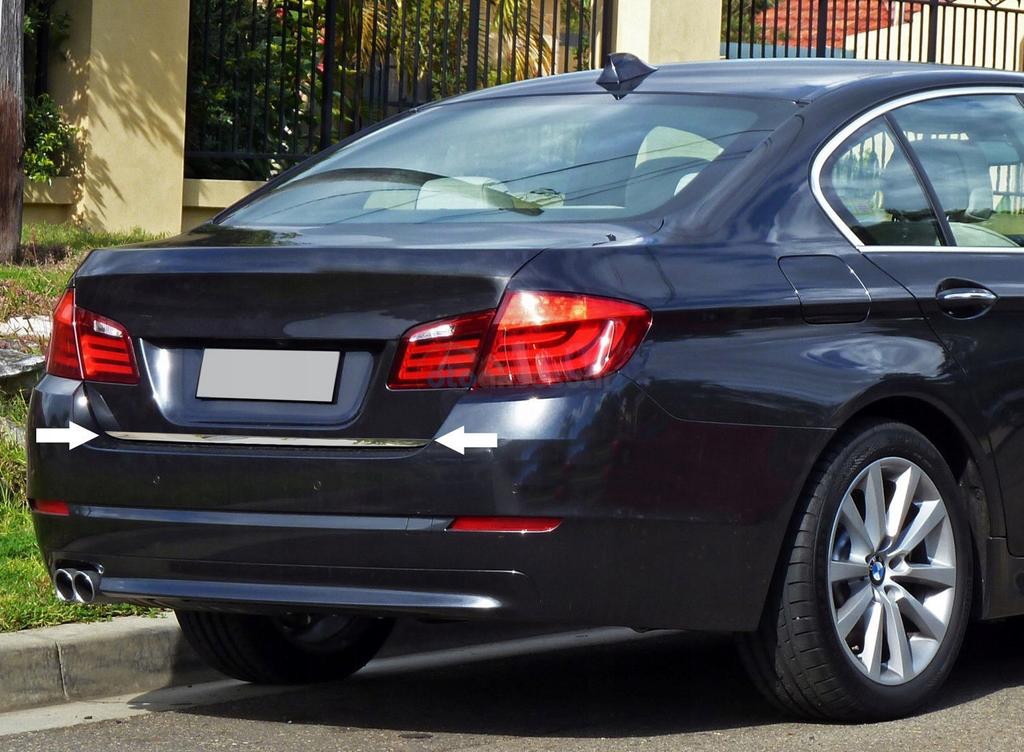 BMW 5 G30 Sedan - CHROME STRIP Rear trunk lid