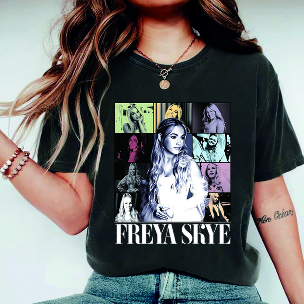 Vintage Freya Skye Tshirt Descendants Zombies Worlds Collide Tour The Rise of Red Tee Y2k Top Trendy Casual Short Sleeves Tops