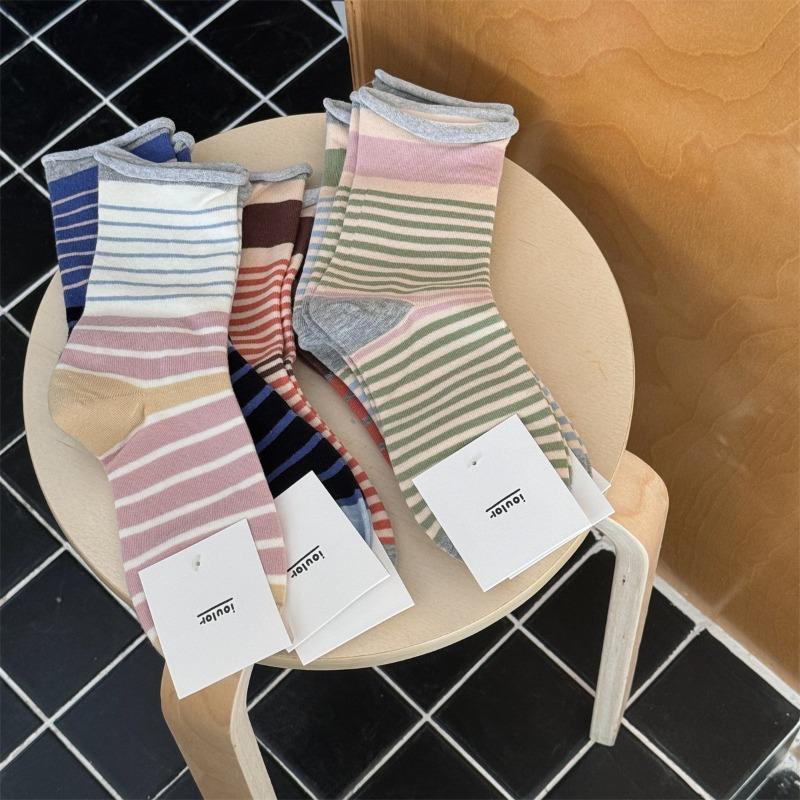 Women's New Spring and Autumn Products All Kinds of Curled Fringe Color Boneless Pile Socks