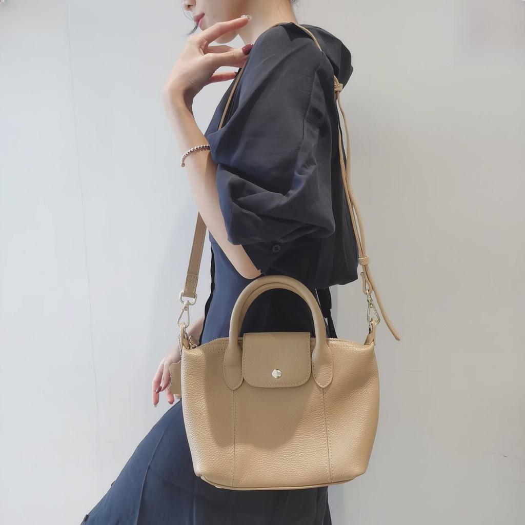 High-End Genuine Leather Women's Tote and Shoulder Bag - Elegant Cowhide Design