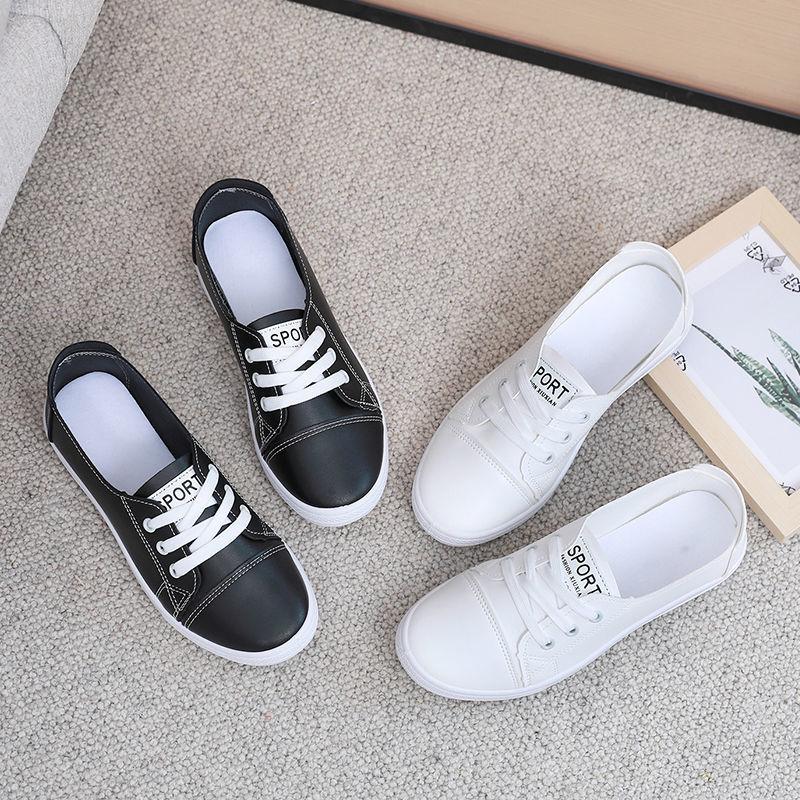 Lace-up Small White Shoes Female Student Flat Shoes Korean Version Comfortable Lightweight Soft Sole Single Shoes Casual Non-slip Skate Shoes