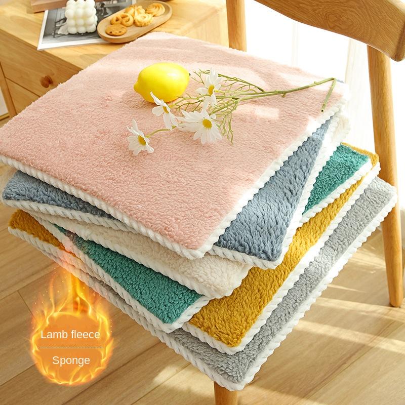 Soft Plush Chair Pads Winter Indoor Warmth Chair Covering Nonslip Comfort Dining Seat Pads Stool Mat Cover for Home Patio Kitchen Office Dorm