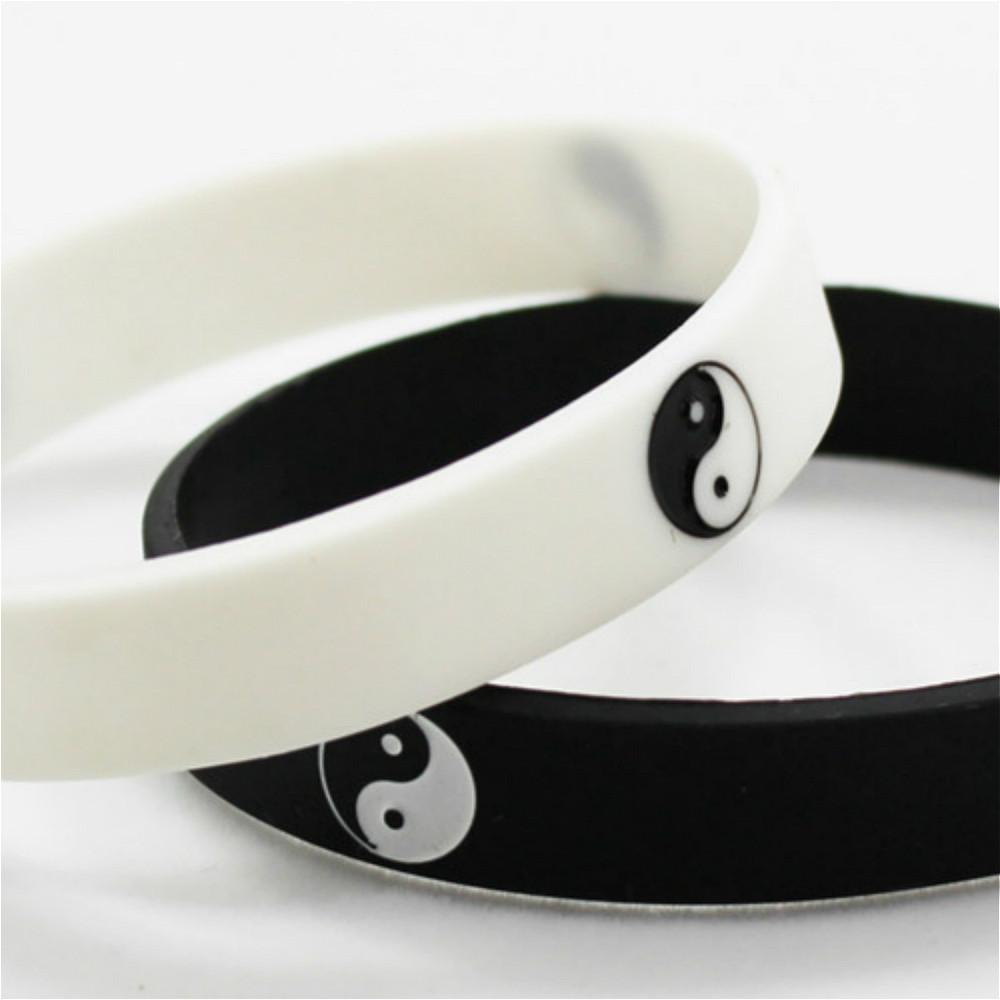 2 Pcs Cool Tai Chi Silicone Wristband Black White Color Sports Rubber Silicone Bracelets&bangles Fashion Jewelry Gifts Hot Sale