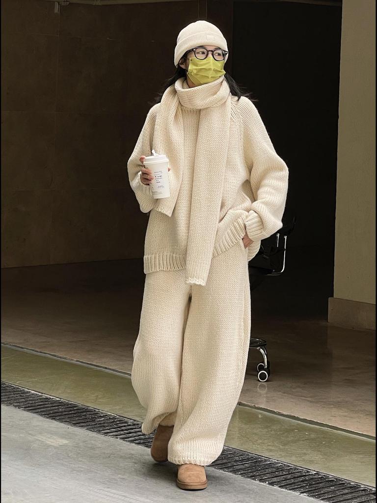 Женские повседневные брюки из плотной шерстяной трикотажной ткани - зимние в японском ретро-стиле, свободный силуэт, утягивающие, теплые.