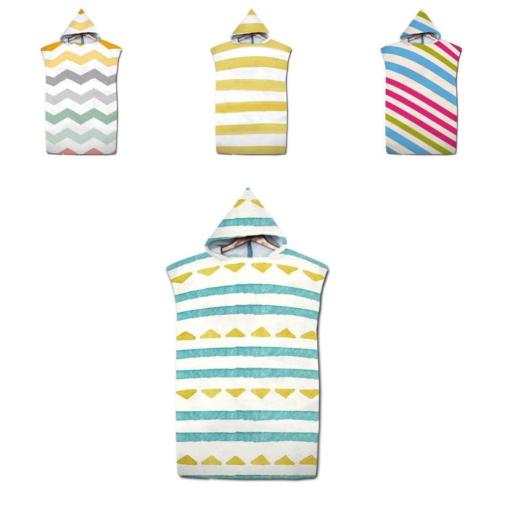 Полосатый микрофибровый халат с широкими полями для любителей пляжа