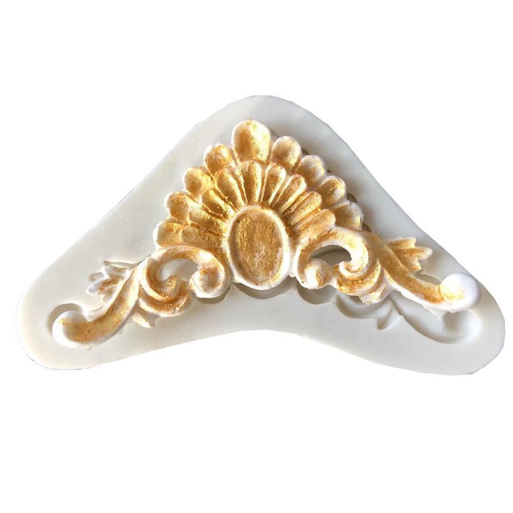 Retro DIY Lace Mat Silicone Mold Sugarcraft Fondant Cake Decorating Baking Tool