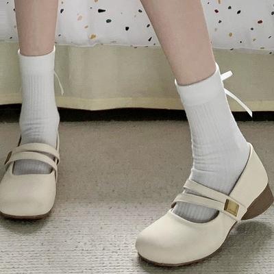 Белая универсальная юбка, туфли Мэри Джейн на толстом каблуке с круглым носком и светлым вырезом, женские, новые летние 2025, ретро, французские одинарные туфли