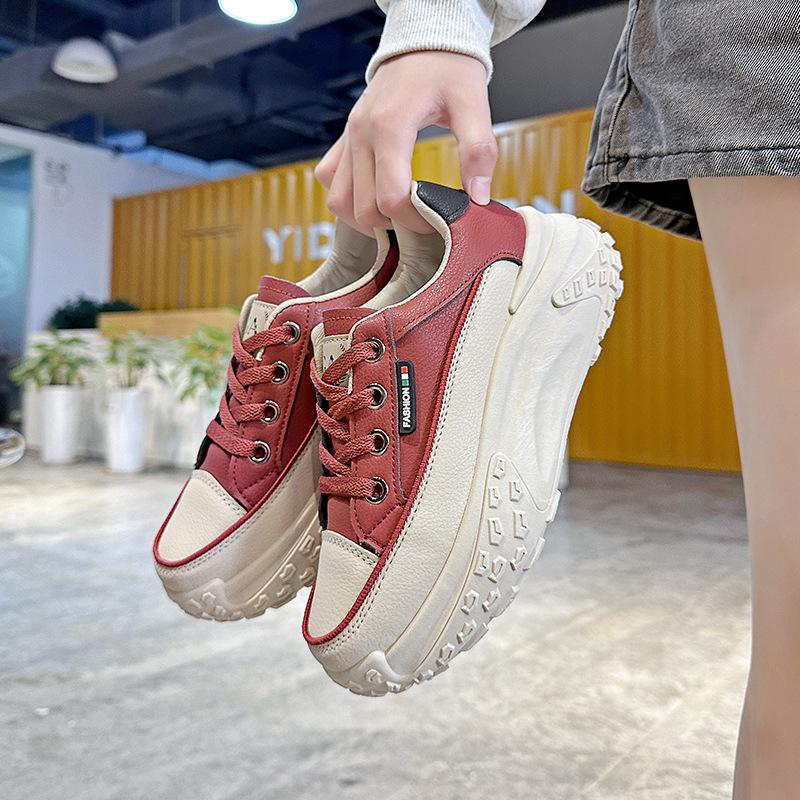 "Женские легкие повседневные спортивные туфли на толстой подошве в корейском стиле 2025 года HX-Q017"