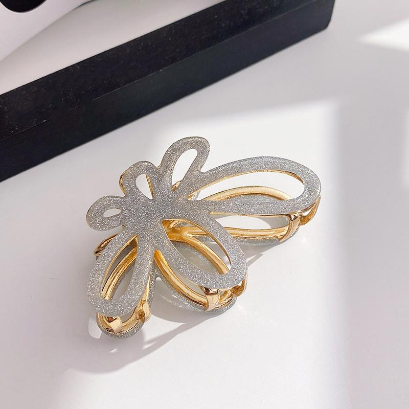 Elegant Butterfly Design Hair Claw For Women In Various Stylish Colors And Sizes