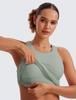 CRZ YOGA Майка с подкладкой, больших размеров, для йоги Butterluxe Palm Court, размер M, женская, с чашечками, спинка-борцовка, топ, зеленый,