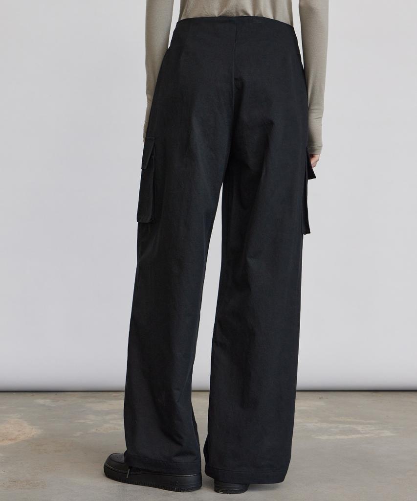 ITOV SEOUL Cotton Tuck Cargo Pants Ch