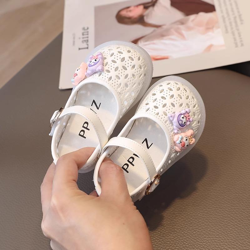 Детские сандалии, летняя новая детская обувь для девочек, мягкая подошва, обувь принцессы для детей 0–1–3 лет, детская прогулочная обувь, нескользящая 2