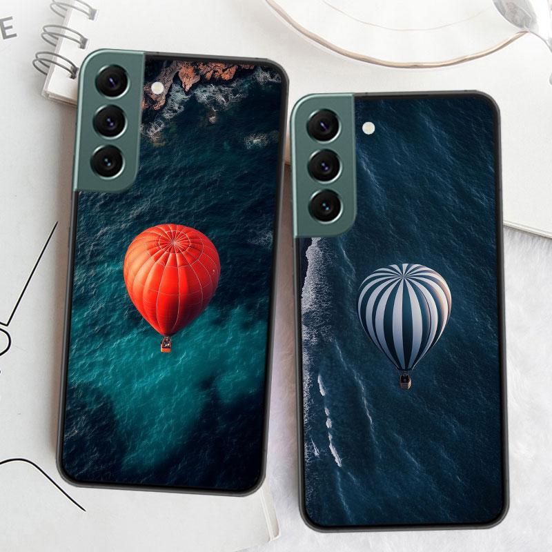 Drifting in a Hot Air Balloon's Serene Embrace Phone Case For Samsung Galaxy S22 S25 Ultra S21 S10 Plus S26 Edge S20 S23 S24 FE