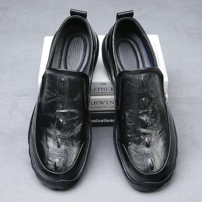 Модные мужские туфли из натуральной кожи, модные повседневные новые дизайнерские туфли для вождения, мужские однотонные туфли на весну и осень, мужские туфли