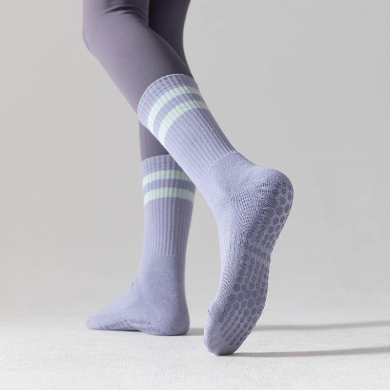 Women's Non-slip Terry Yoga Socks - Silicone Grip, Pure Cotton, Mid-tube, Indoor Fitness & Pilates.