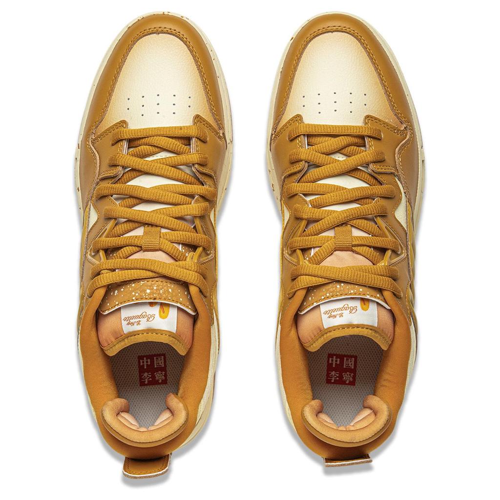 Li Ning Weiw Pro Special Story Edition удобные универсальные нескользящие прочные низкие кроссовки для скейтбординга мужские кроссовки желто-коричневые AECU027-3