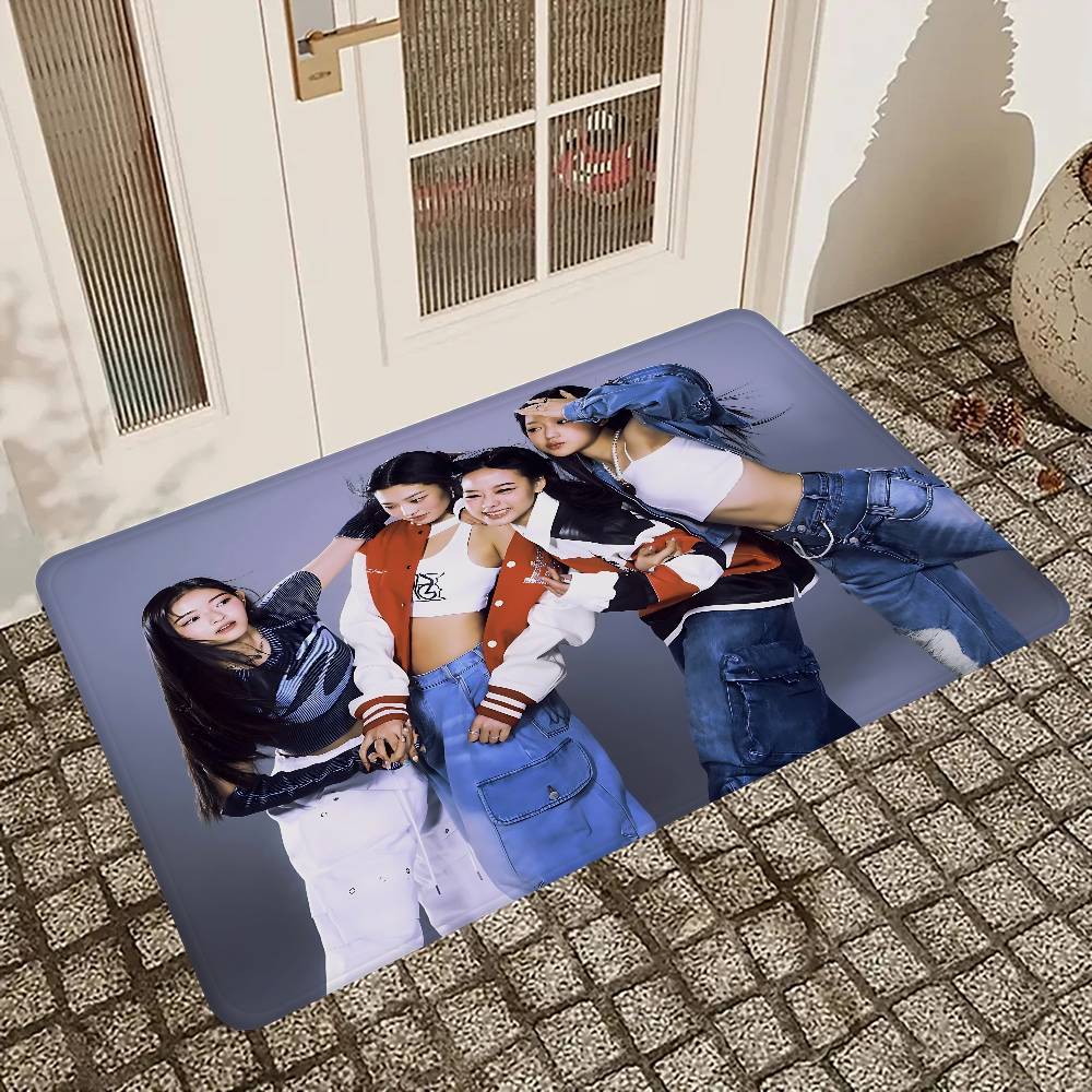 Kpop VVUP Door Mat Nordic Style Bedroom Living Room Doormat Home Balcony Anti-Slip Alfombra