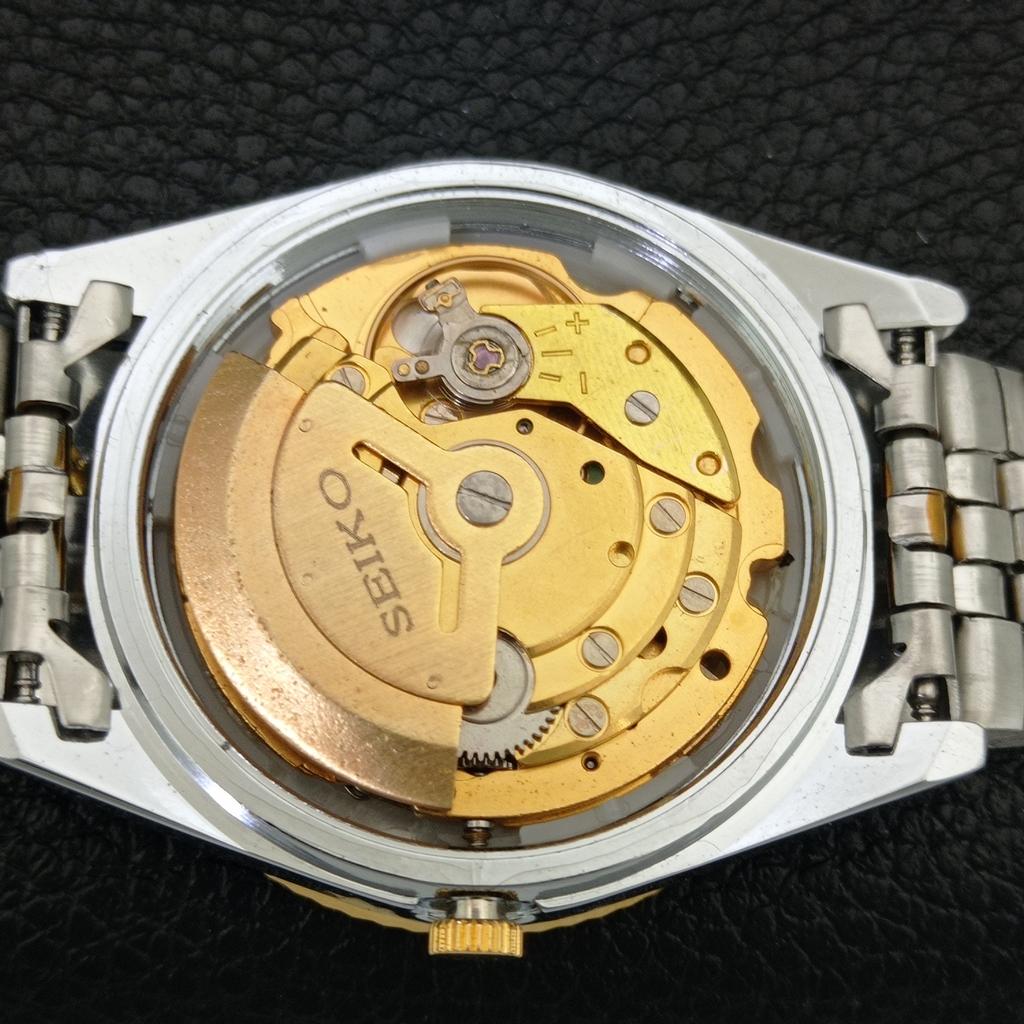ЯПОНСКИЕ ВИНТАЖНЫЕ ОТРЕМОНТИРОВАННЫЕ МУЖСКИЕ АВТОМАТИЧЕСКИЕ ЧАСЫ SEIKO 5 С ЗОЛОТИСТЫМ ЦИФЕРБЛАТОМ a443187-1