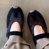 Кожаная версия 2025 Новый стиль Малая партия Deqin Agan Балетки на волшебной липучке Спортивные туфли Мэри Джейн на толстой подошве для женщин