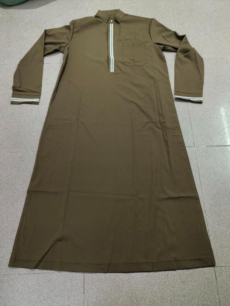 Однотонный кружевной халат с воротником-стойкой и длинными рукавами и карманами для мужчин-мусульман