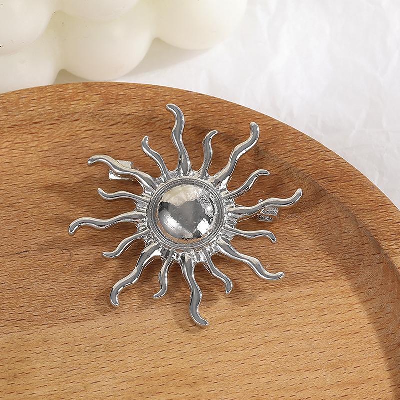 Простая брошь Золотой Бог Солнца для женщин и мужчин, аксессуары для пальто, женские винтажные броши, ювелирные аксессуары, подарок