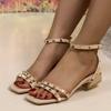 2024 новая женская обувь на низком каблуке 40 сандалии-гладиаторы на толстом каблуке для полных ног женская модная универсальная обувь сандалии с открытым носком и заклепками