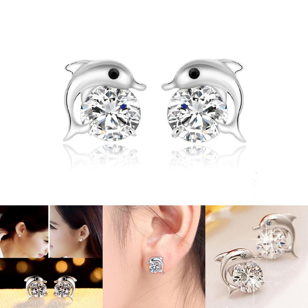 Exquisite Ladies Dolphin's Love Rhinestone Ear Stud Earrings With Timeless Design