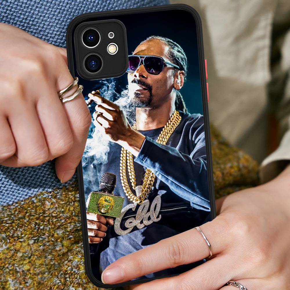 Чехол для телефона S-Snoop Singer Dogg для iPhone 13 12 X XS MAX Pro Max 16 15 11 14 Pro Max Ударопрочный матовый чехол