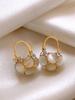 French Retro Flower Pearl Earrings For Women's Fashion Light Luxury Earrings Versatile High-end Earrings