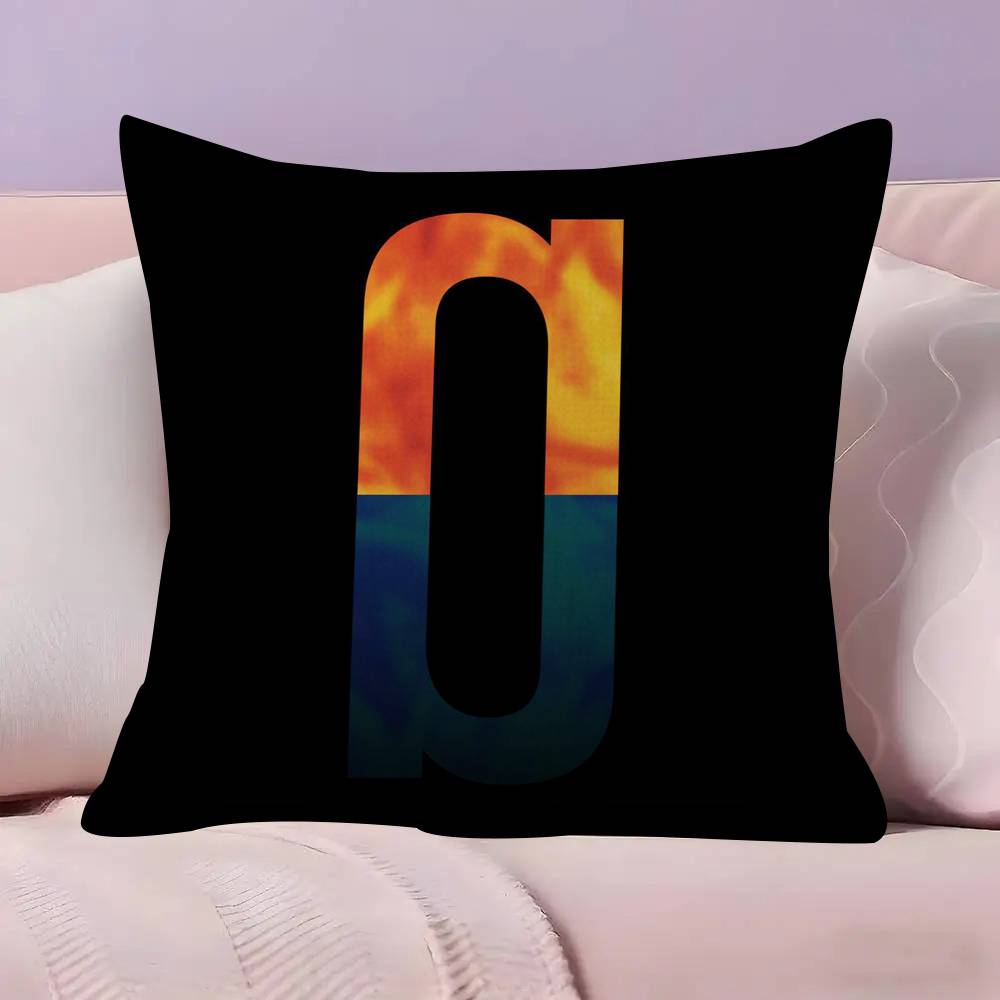 Cushion Cover Decorative Pillow Sofa Home Decor Case Pillow Cases Nine I-Inch N-Nails Classic Vintage