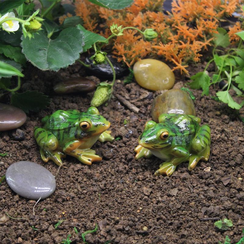 Продано Милая лягушка Миниатюрные изделия из смолы Сказочные садовые миниатюры Самодельные террариумы Суккуленты Миниатюры Микроландшафтное украшение