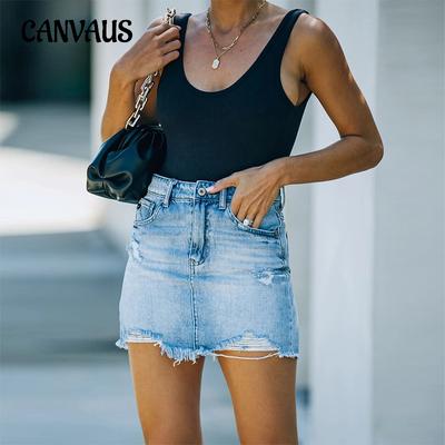 Летняя женская джинсовая юбка. Удобная повседневная юбка трапециевидной формы с рваными краями.